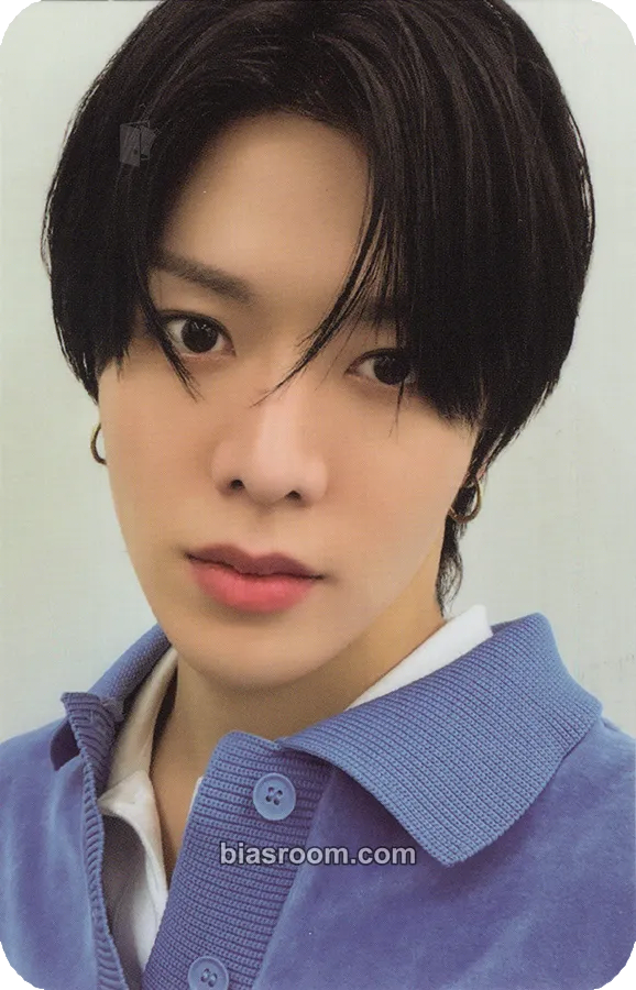 Yuta Universe MD Photocard - NCT - NCT K-pop photocard