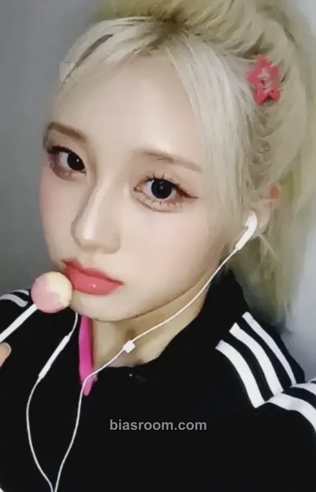 LIGHTSUM - Nayoung - POSE! Album fansign makestar