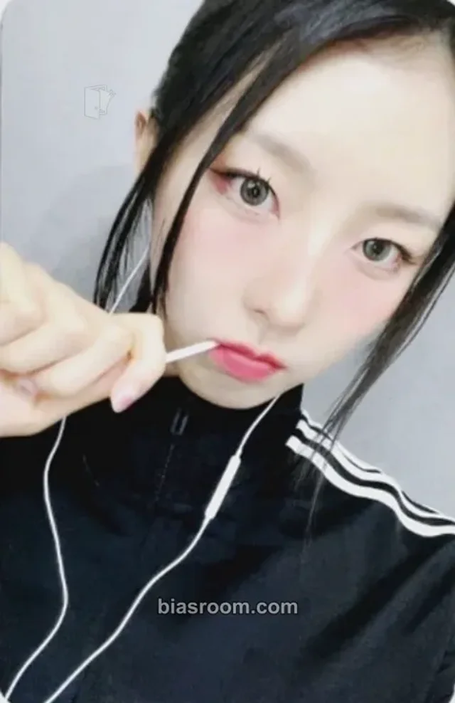 LIGHTSUM - Juhyeon - POSE! Album fansign makestar