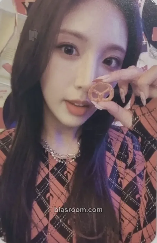 LIGHTSUM - Chowon - Honey or Spice Album jump up lucky draw (LD)