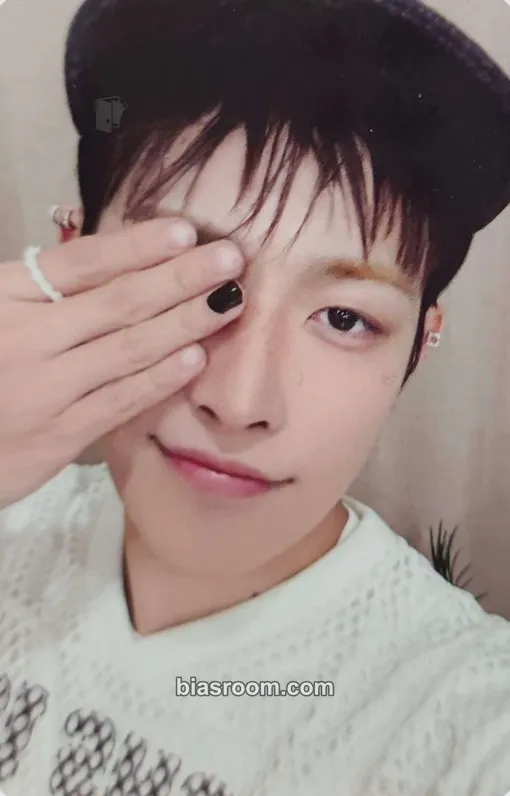 Hongjoong 2026 Fanmeeting - Atiny's Voyage: Tiny Mystery Photocard - ATEEZ - ATEEZ K-pop photocard