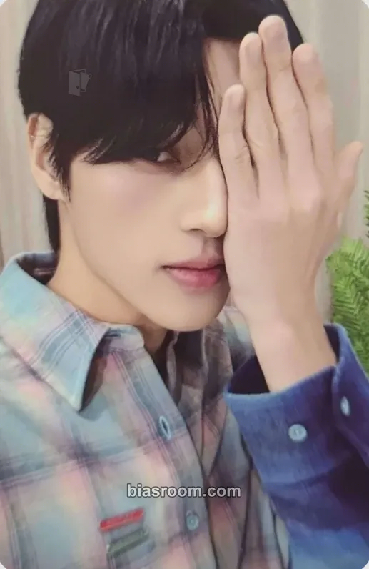 Wooyoung 2026 Fanmeeting - Atiny's Voyage: Tiny Mystery Photocard - ATEEZ - ATEEZ K-pop photocard