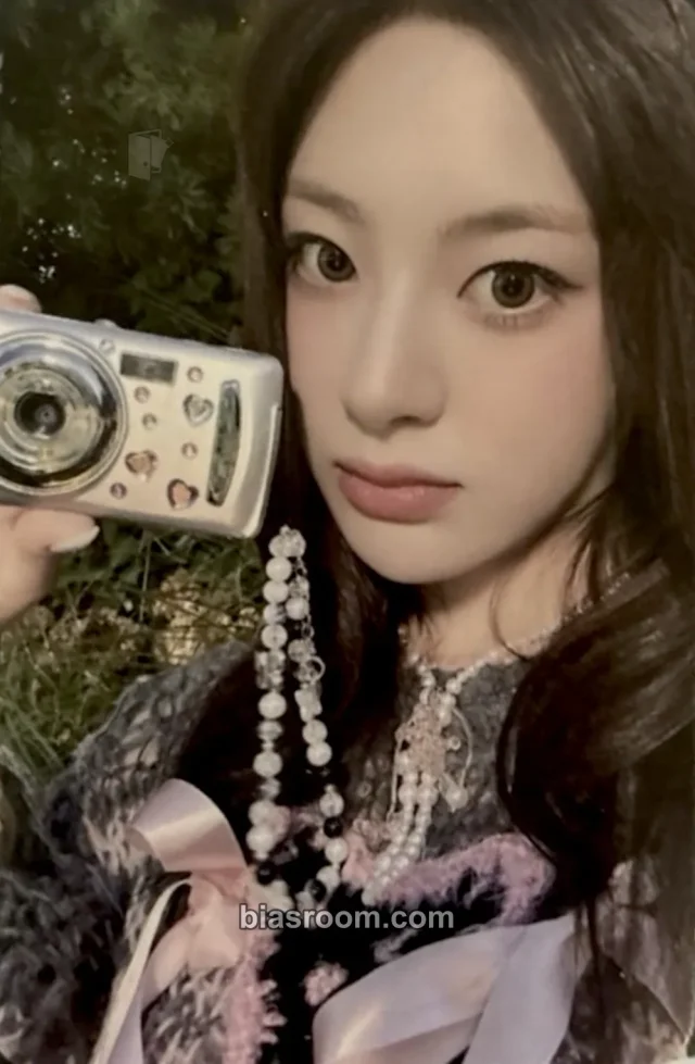 STAYC - Seeun - …I Album broadcast camera version