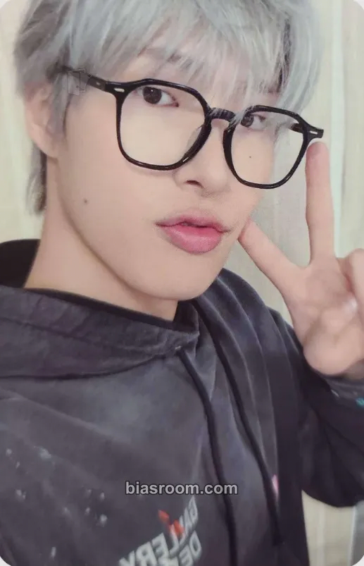 Mingi 2026 Fanmeeting - Atiny's Voyage: Tiny Mystery Photocard - ATEEZ - ATEEZ K-pop photocard