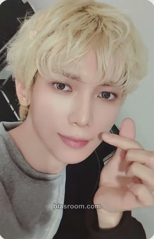 Yeosang 2026 Fanmeeting - Atiny's Voyage: Tiny Mystery Photocard - ATEEZ - ATEEZ K-pop photocard
