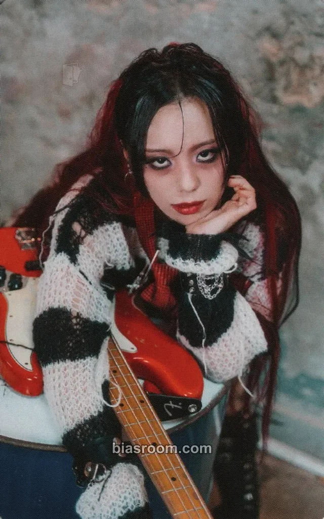 Rolling Quartz - Arem - MY TURN World tour 2026 - North America Event merch photocard photocard set