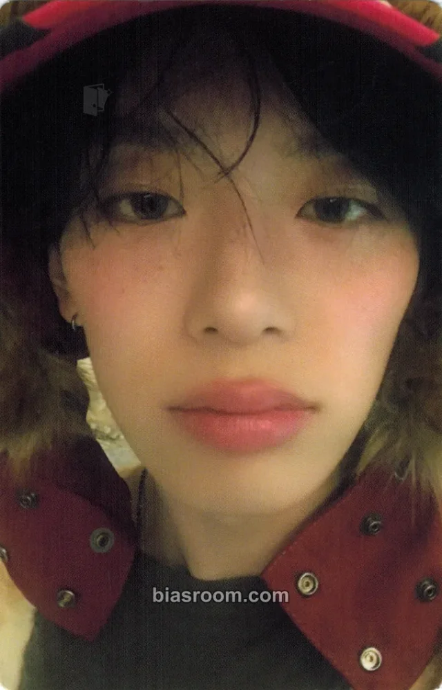 VERIVERY - Kangmin - Esquire Photobook: Wallflower Kangmin Other magazine photocard B version