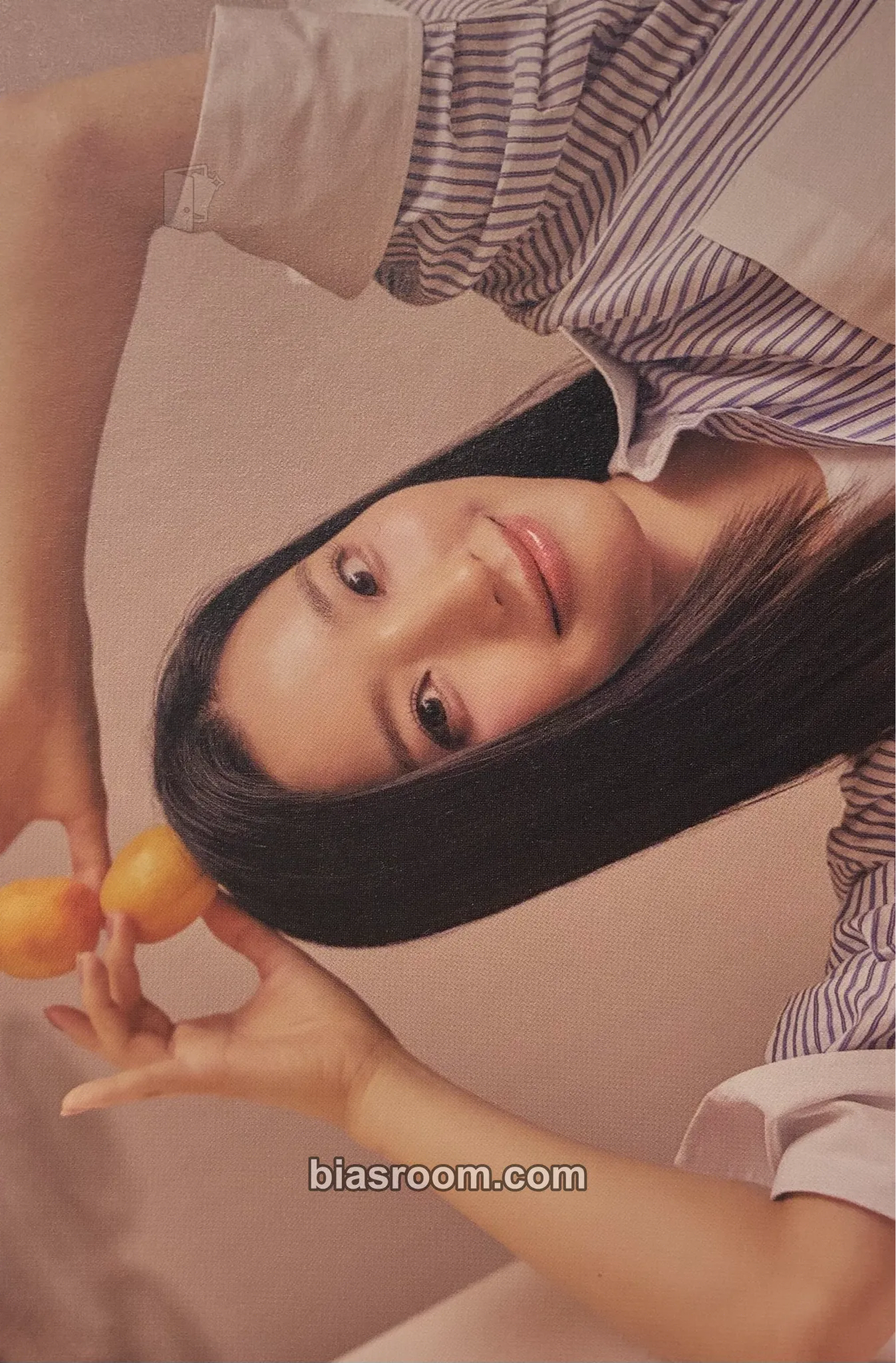 Saerom 2024 PHOTOBOOK <FROM SUMMER> Photocard - fromis_9 - fromis_9 K-pop photocard