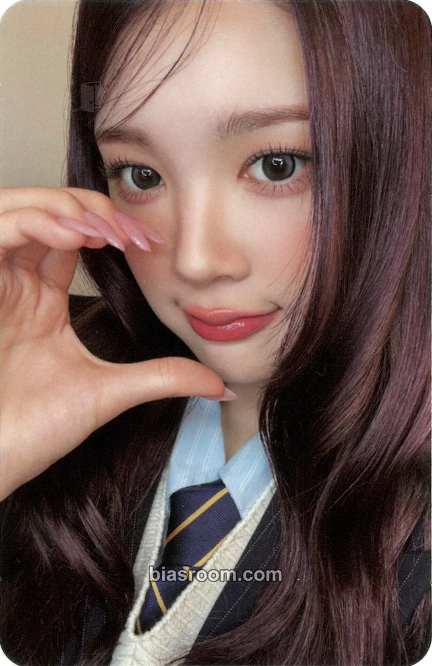 A-na Hearts2House Photocard - Hearts2Hearts - Hearts2Hearts K-pop photocard