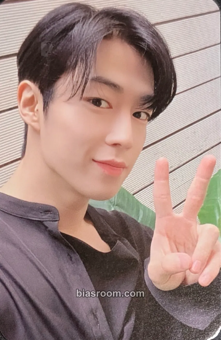 Dawon SF9 5th Fanclub 5기 Hi-Five Photocard - SF9 - SF9 K-pop photocard