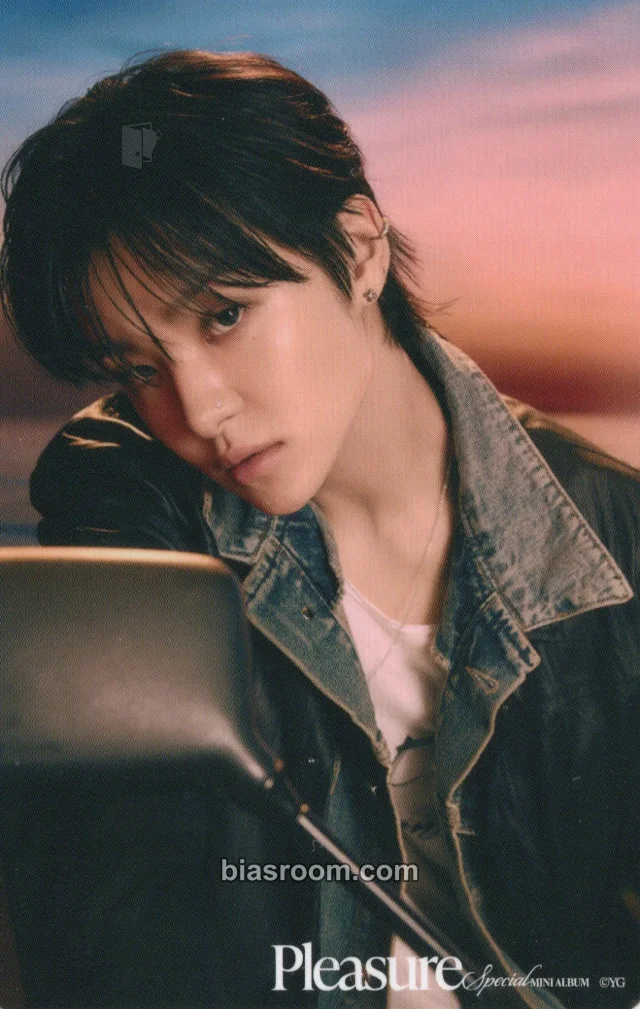 TREASURE - Jihoon - Pleasure Album pop-up japan yellow version merch photocard