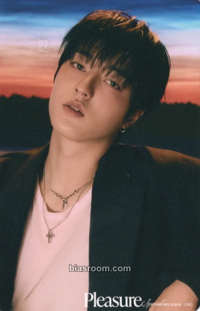 TREASURE - Haruto - Pleasure Album pop-up japan yellow version merch photocard