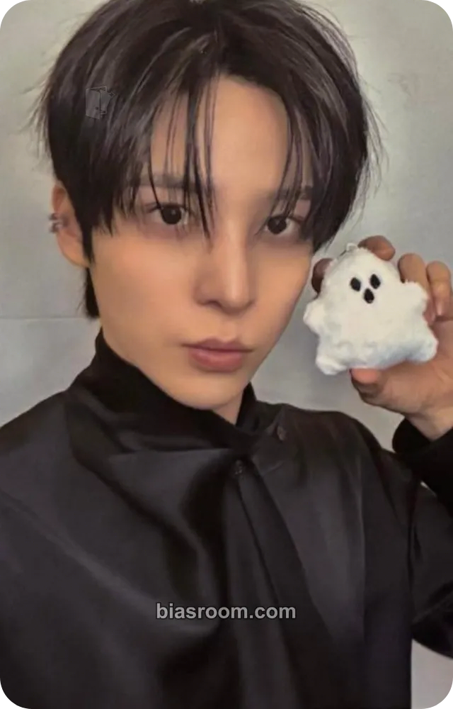 Yunho 2026 Fanmeeting - Atiny's Voyage: Tiny Mystery Photocard - ATEEZ - ATEEZ K-pop photocard