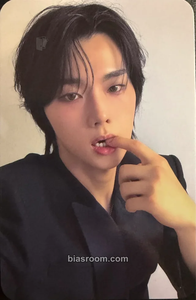 Xdinary Heroes - Jungsu - LXVE TO DEATH Album whosfan offline lucky draw (LD)