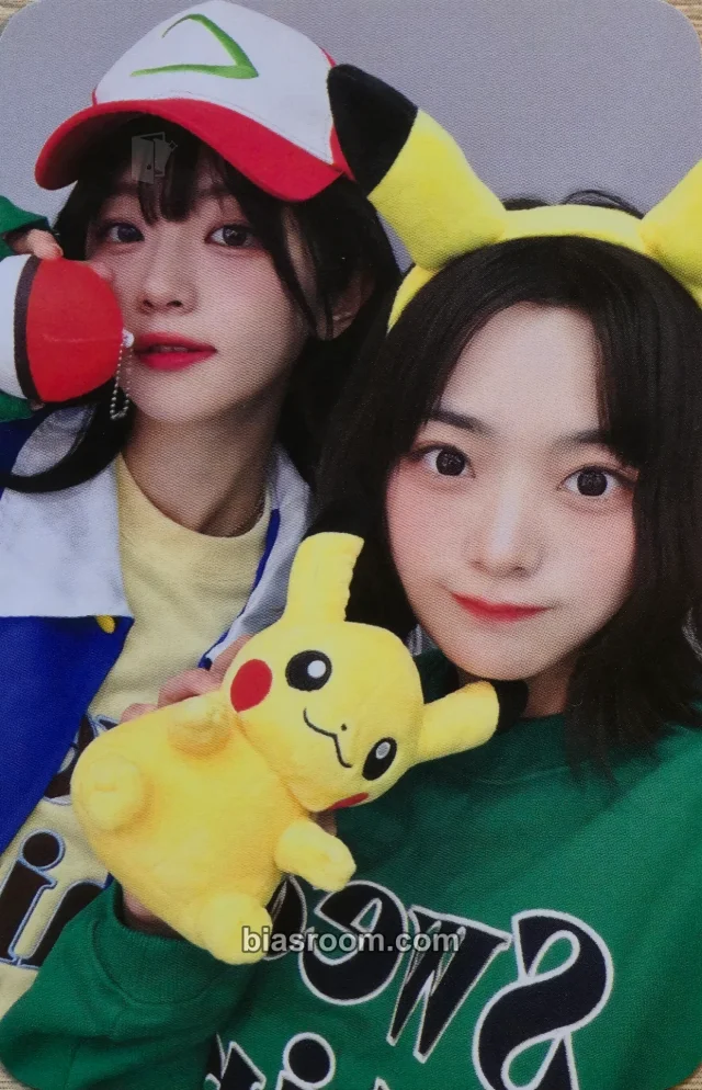 QWER - Chodan & Siyeon - Algorithm's Blossom Album dear my muse (dmm) round 8 winner benefit pokémon