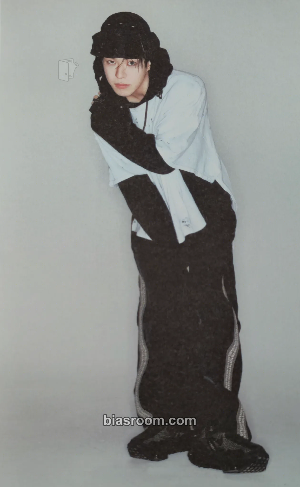Yoon Jaehyuk LOVE PULSE Photocard - TREASURE - TREASURE K-pop photocard