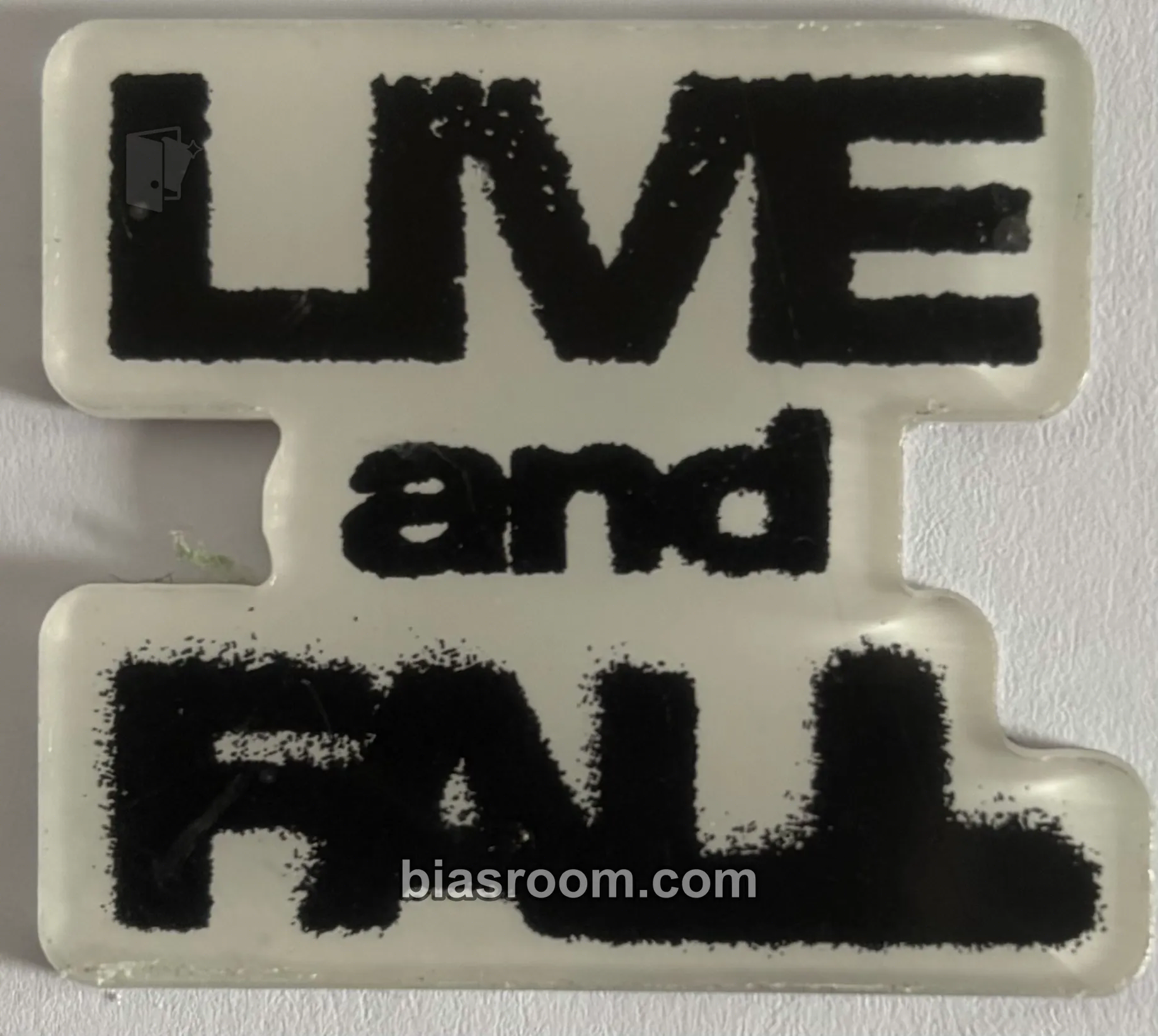 Live and Fall Photocard - Xdinary Heroes - Xdinary Heroes K-pop photocard