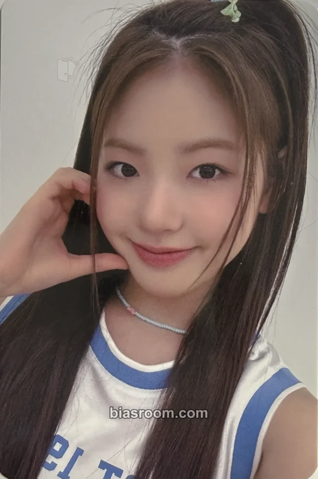UNIS - Yoona - WE UNIS Album whoop japan/marvel video call (fancall)