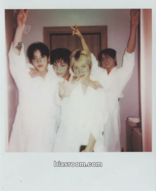 Glow Photocard - XngHan&Xoul - XngHan&Xoul K-pop photocard