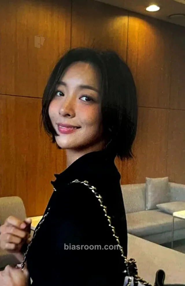 f(x) - Luna - ECO Friend X ifland KPOP Music Festival (LUNA) Event entrance / attendance benefit