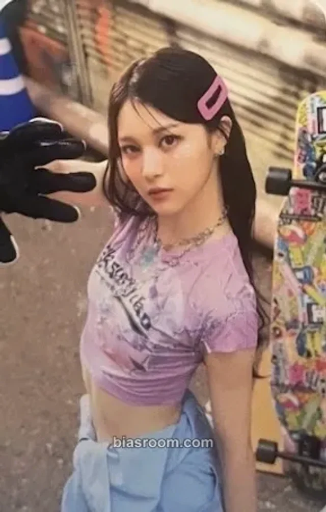 GENBLUE - Yuan - COCOCO Album album photocard