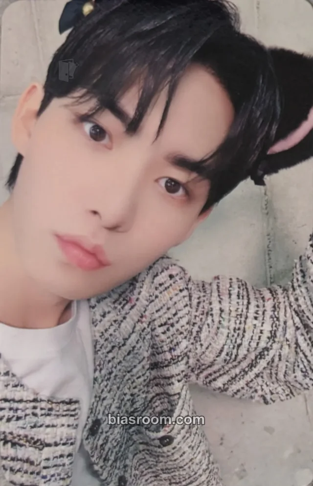 Hyunjun Hur - Hyunjun Hur (ex. Hwall) - Backseat Album makestar video call (fancall)