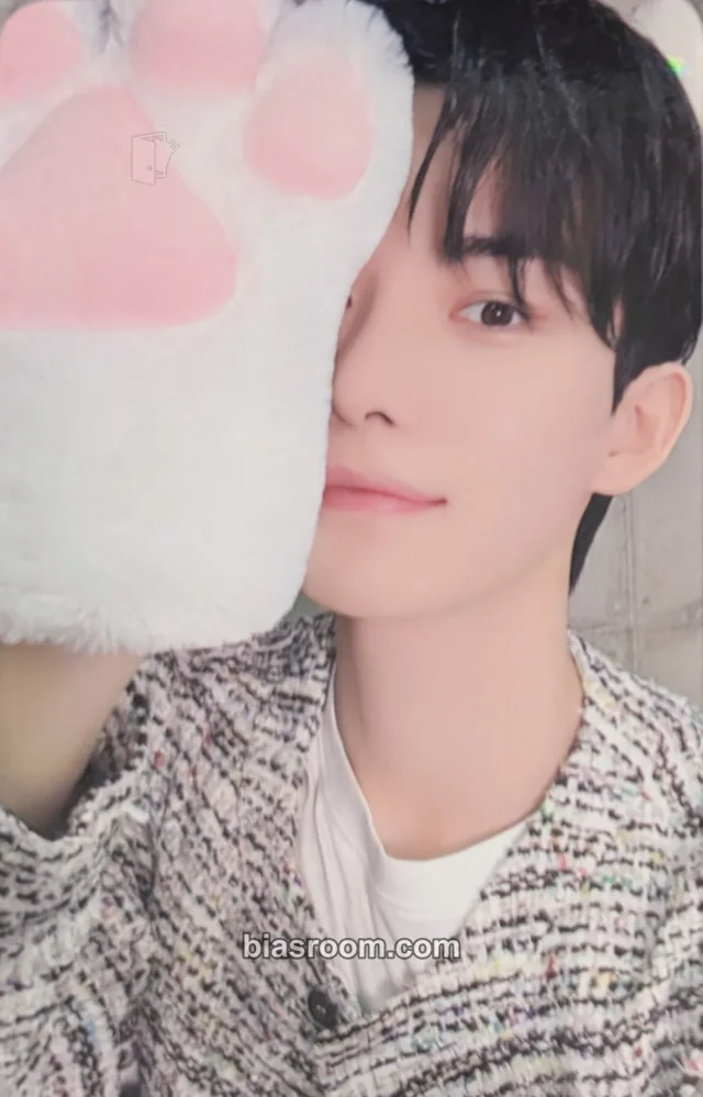 Hyunjun Hur - Hyunjun Hur (ex. Hwall) - Backseat Album makestar video call (fancall)