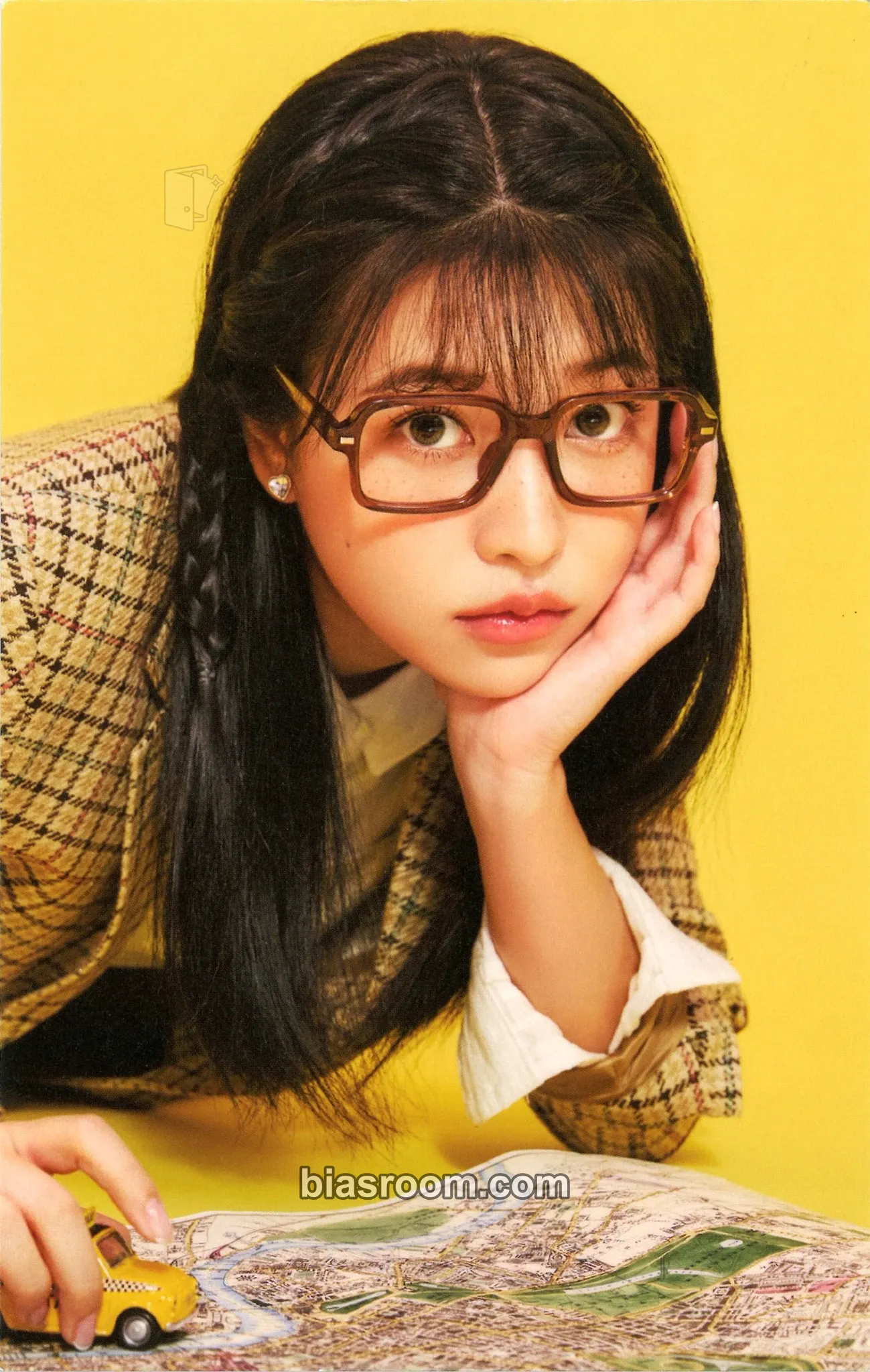 Yeri 2023 Season's Greetings Photocard - Red Velvet - Red Velvet K-pop photocard