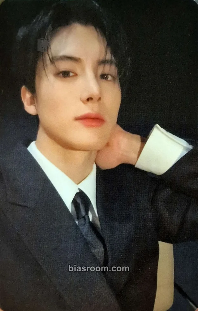 THE BOYZ - Eric - INTER-ZECTION Concert Event trading card
