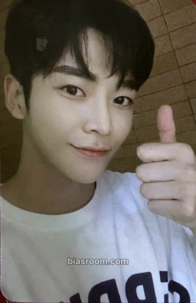 SF9 - Rowoon - 9loryUS Album pob (pre-order benefit) withfans / yizhiyu (yzy)