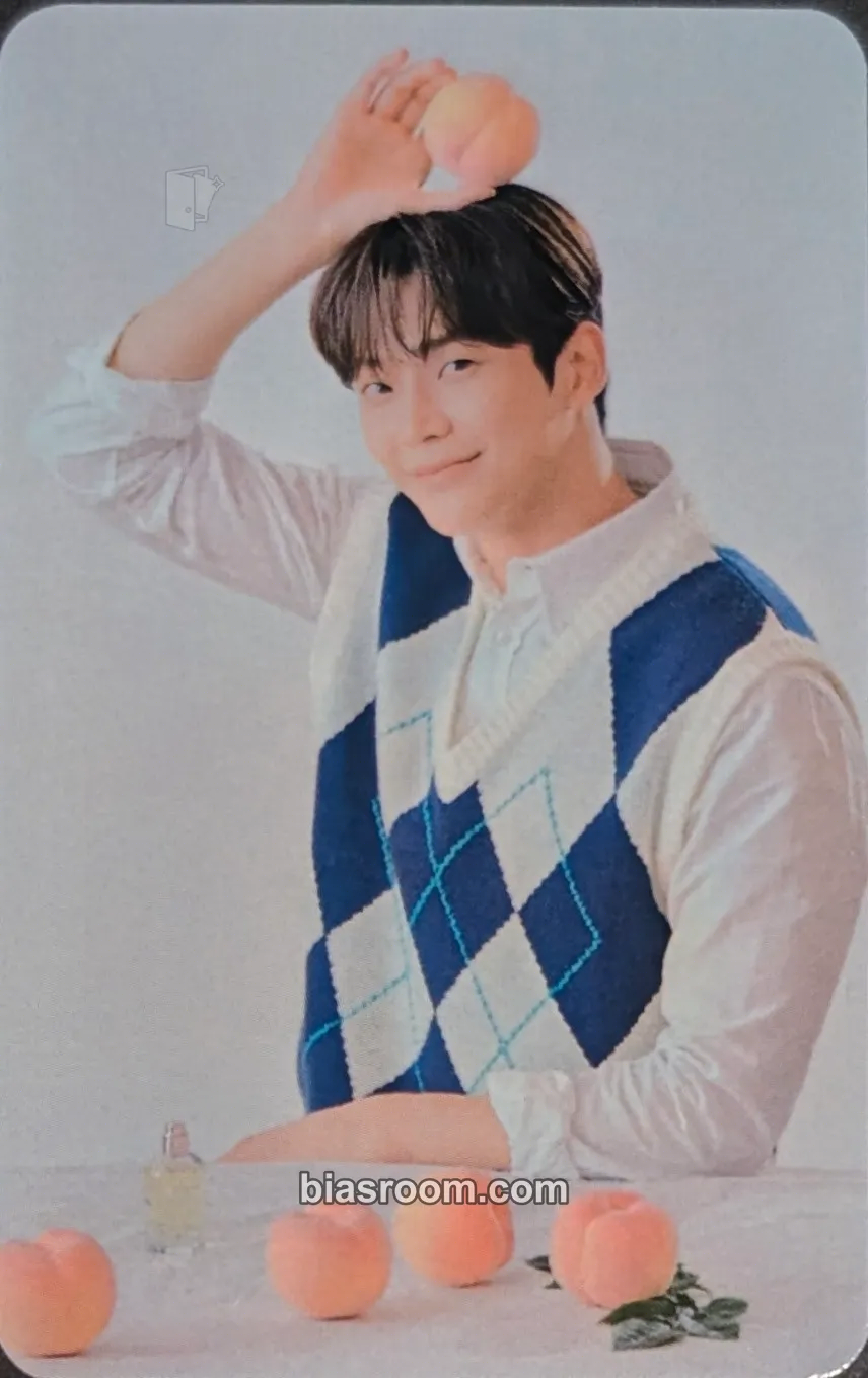 Rowoon ROWOON x Nearest but lost Photocard - SF9 - SF9 K-pop photocard