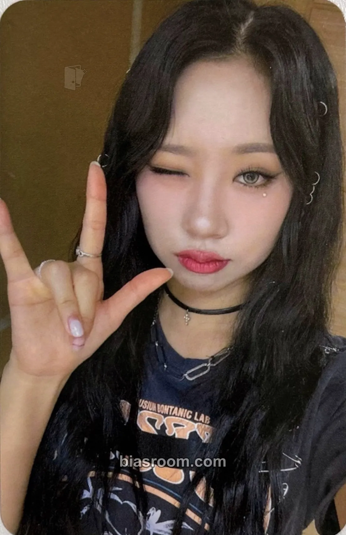 Dosie Geekyland Photocard - PURPLE KISS - PURPLE KISS K-pop photocard
