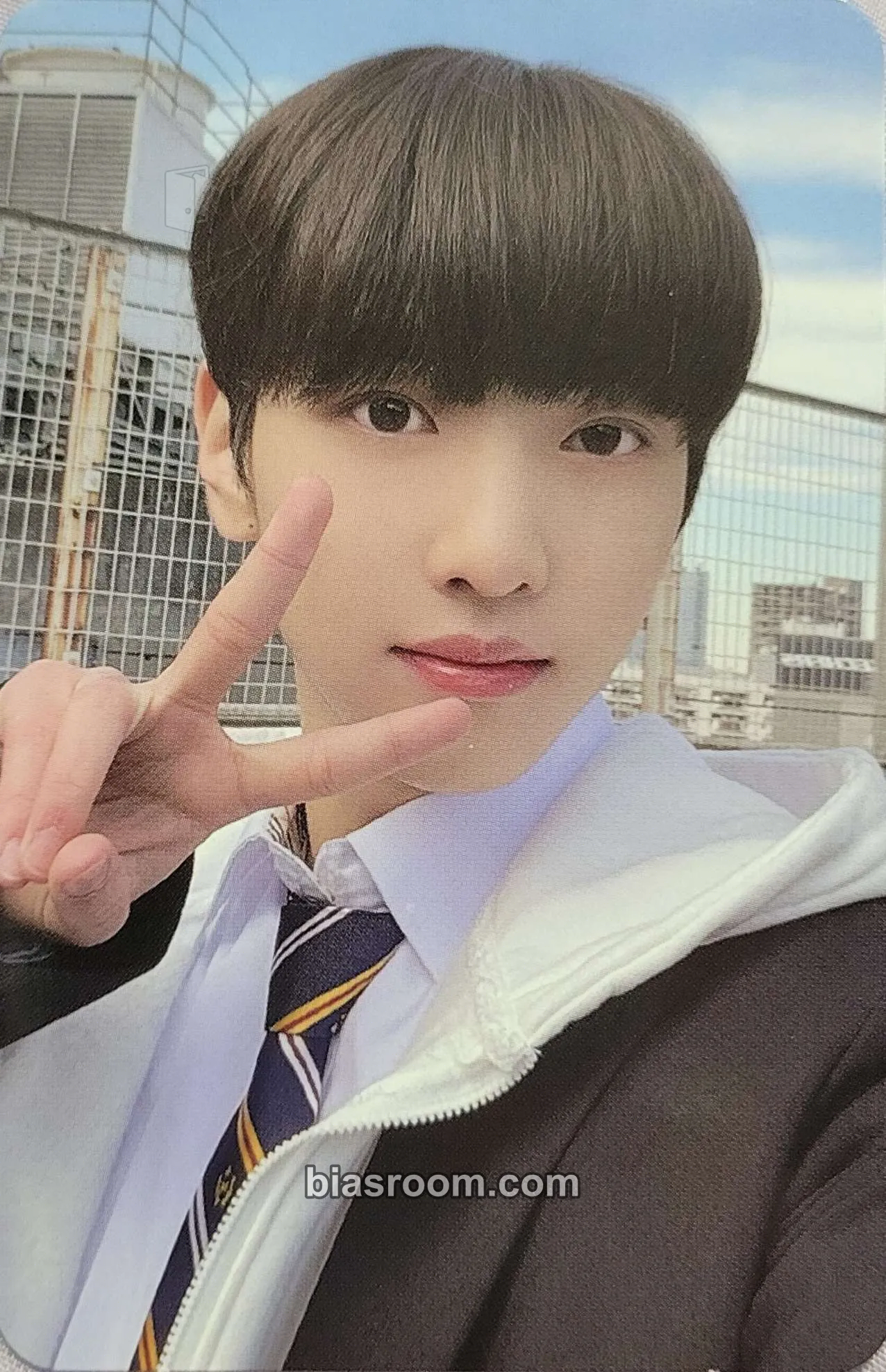 Yujun HOUSE OF TRICKY : Doorbell Ringing Photocard - xikers - xikers K-pop photocard