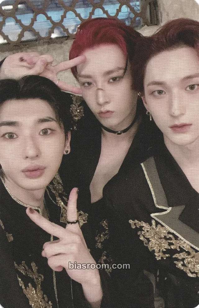 XODIAC - Wain & Beomsoo & Davin - Alibi Album album photocard oath version