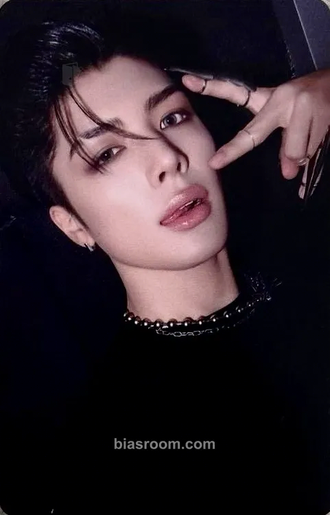 Maki Photocards (&TEAM) | Bias Room