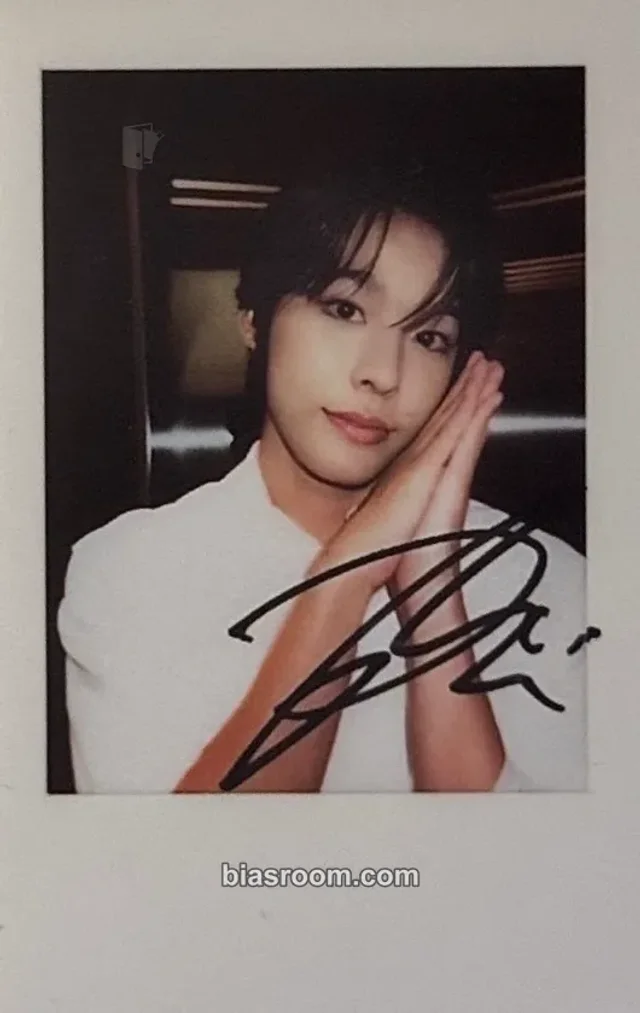 NCT WISH - Riku - Steady Album kmstation round 1 video call (fancall) polaroid printed signature