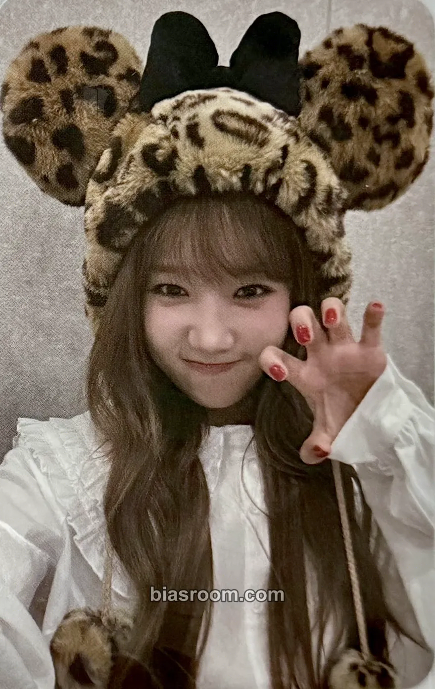Choi Yoojung Perfect Target Photocard - Choi Yoojung K-pop photocard