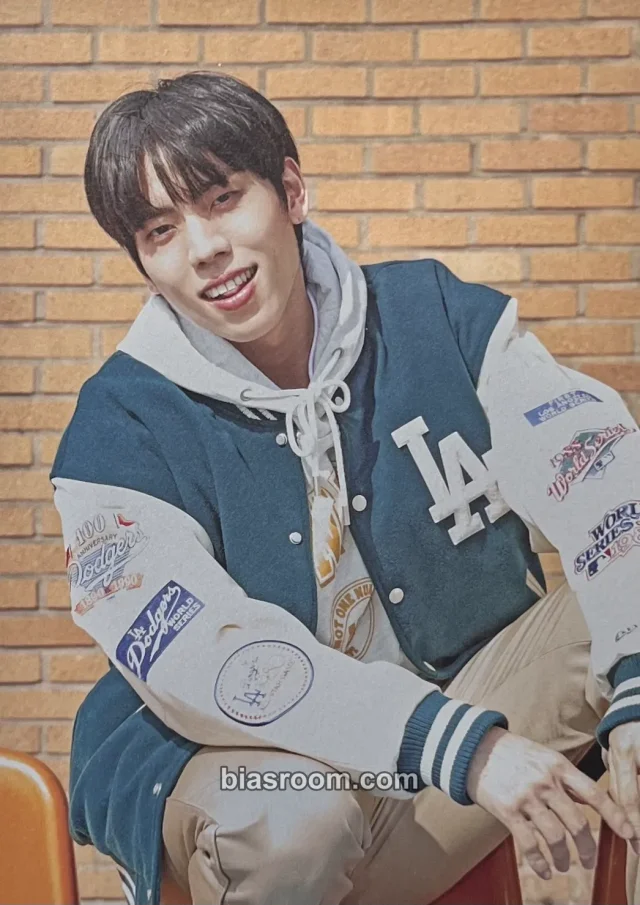 INFINITE - Dongwoo - 2025 Season's Greetings Other postcard postcard set season's greetings