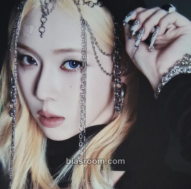 aespa - Winter - Armageddon Album album inclusion poster version postcard postcard set