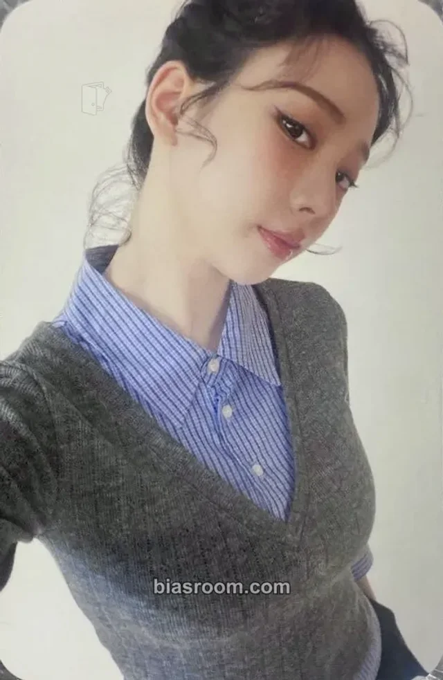 aespa - Karina - JAPAN FANMEETING 2026: MY CLASSMaeTE Event entrance / attendance benefit photocard set