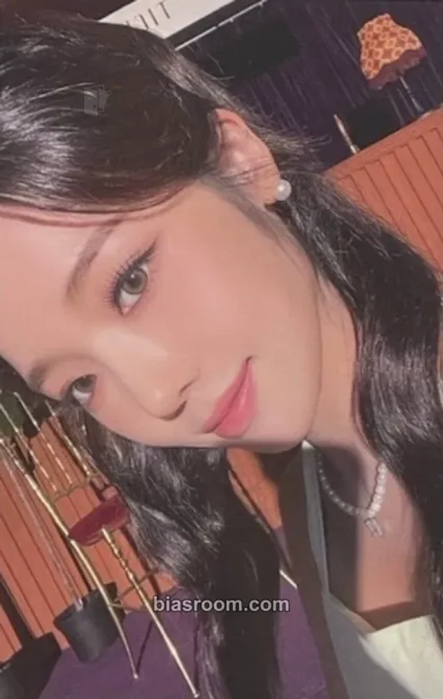 fromis_9 - Jisun - 2022 fromis_9 concert <LOVE FROM.> Event merch photocard t-shirt