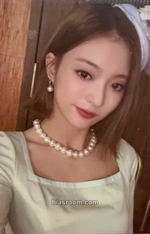 fromis_9 - Nagyung - 2022 fromis_9 concert <LOVE FROM.> Event merch photocard t-shirt