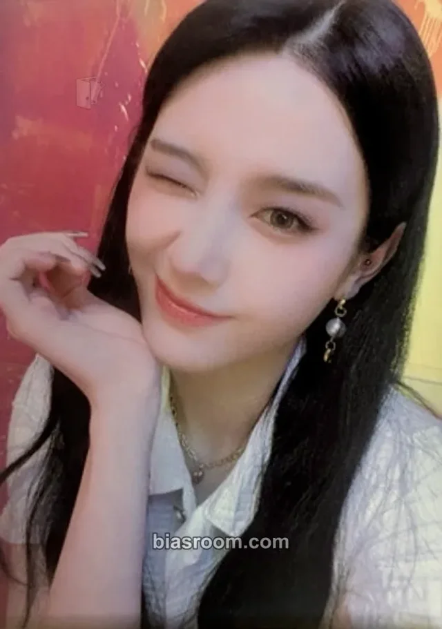 fromis_9 - Gyuri - Midnight Guest Album pob (pre-order benefit) tower records japan