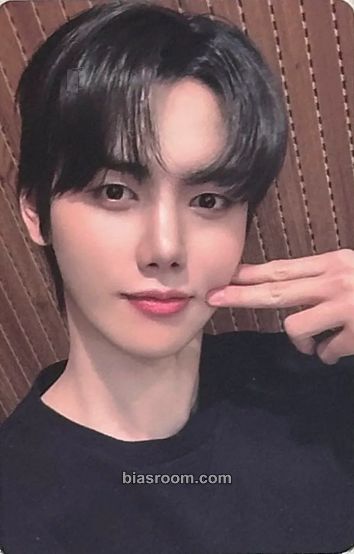 Minhee FIND THE ORBIT Photocard - CRAVITY - CRAVITY K-pop photocard