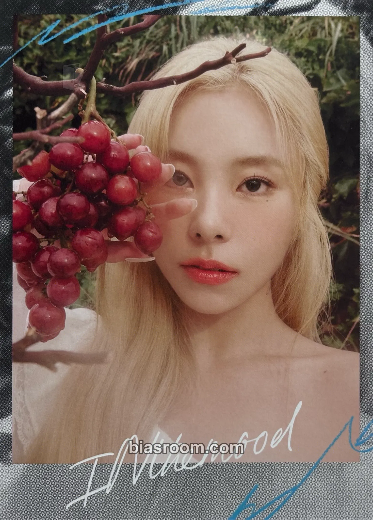 Wheein In the Mood Photocard - MAMAMOO - MAMAMOO K-pop photocard