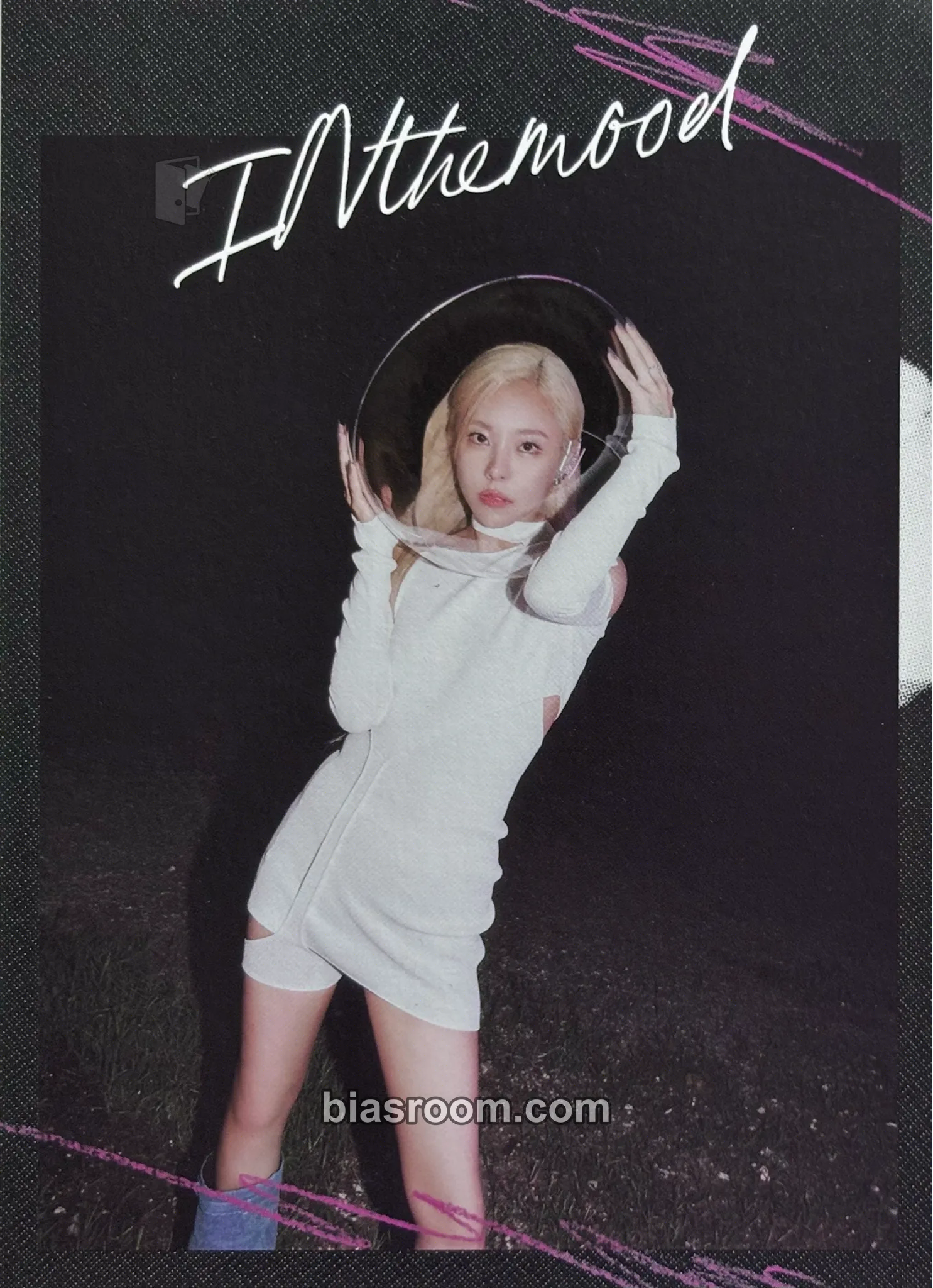 Wheein In the Mood Photocard - MAMAMOO - MAMAMOO K-pop photocard