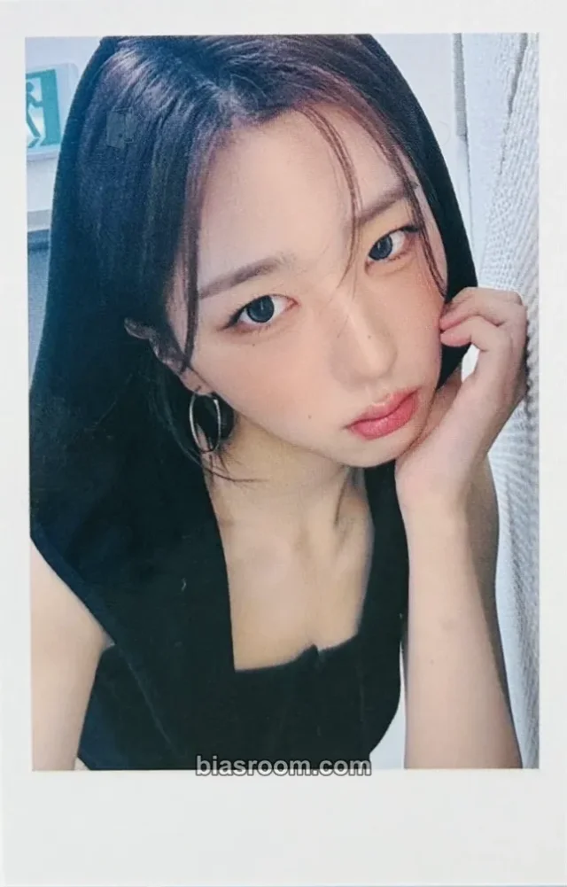 tripleS - Sohyun - LOVE&POP pt.1 Album jump up video call (fancall) 1:1 polaroid