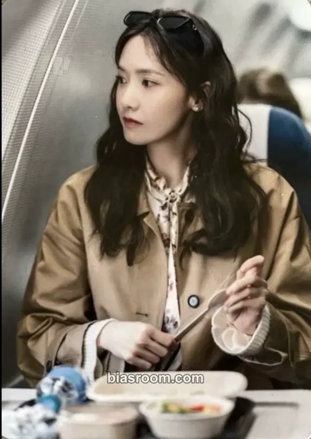Girls' Generation - Yoona - Bon Appetite, Your Majesty (Yoona) Album tower records japan pop-up