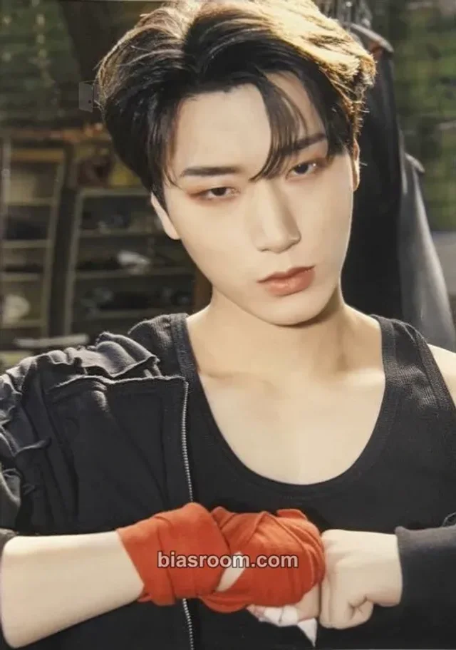 ATEEZ - San - BEYOND : ZERO Album A version photo print purchase benefit familymart