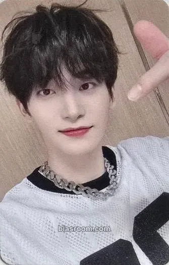 Jungmo MASTER : PIECE Photocard - CRAVITY - CRAVITY K-pop photocard